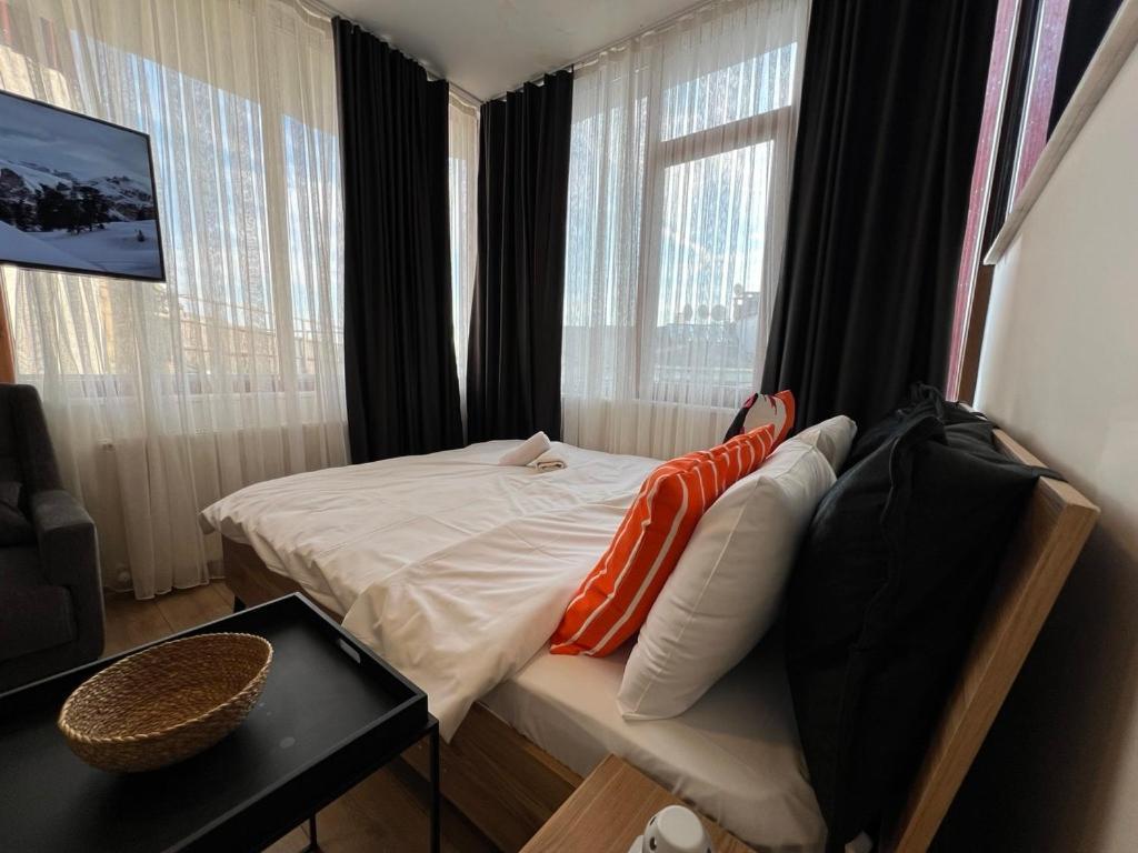 Roj Suite Istanbul Exterior photo