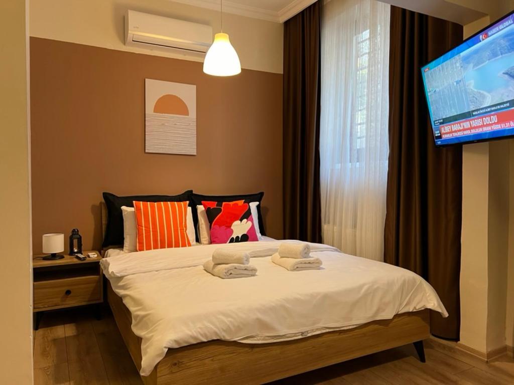 Roj Suite Istanbul Exterior photo